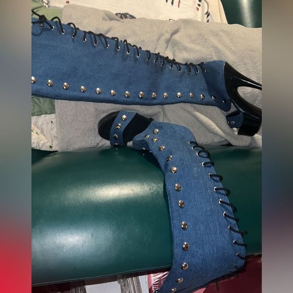 🤞🏼Denim Shoes - Picture 2 of 11